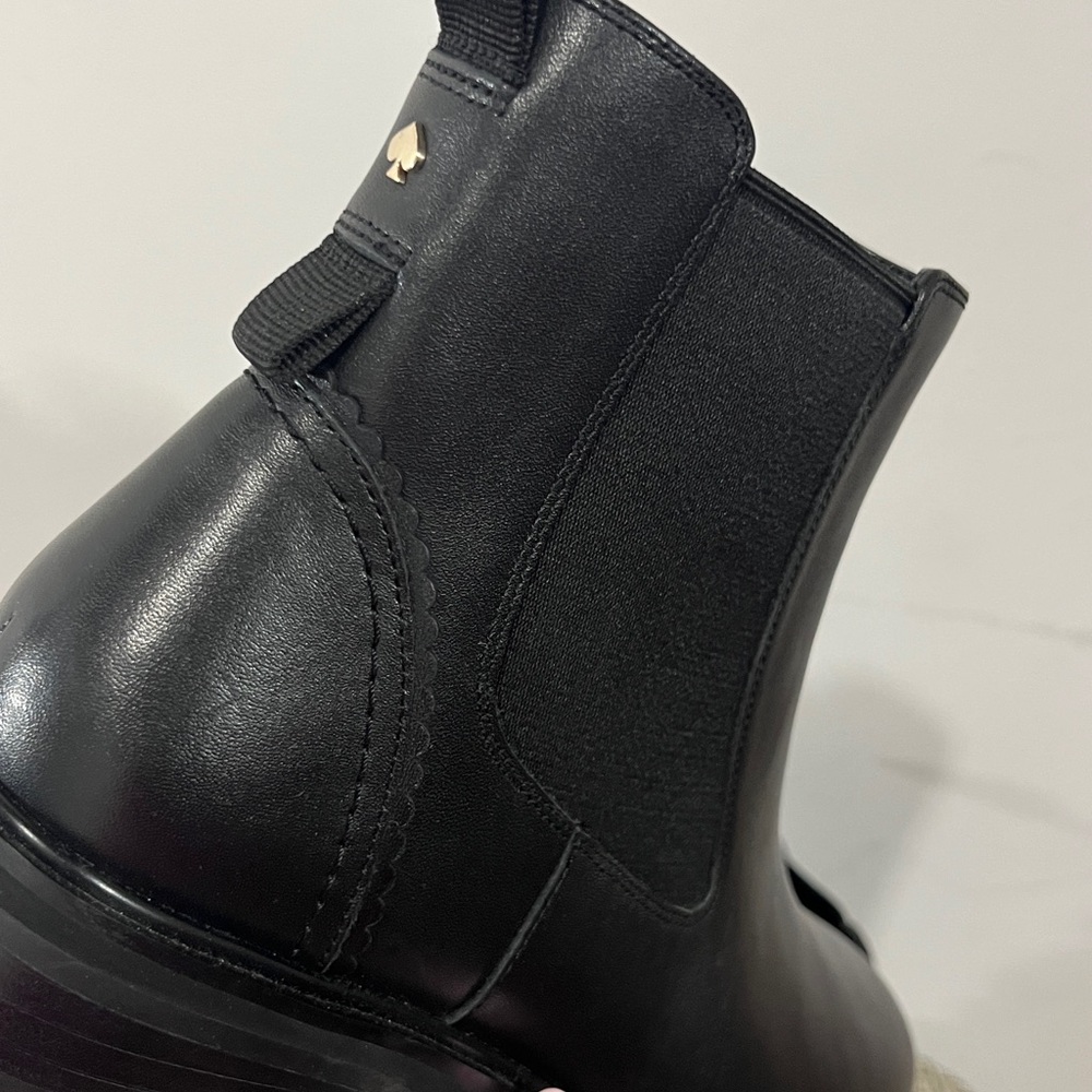 Kate Spade Estelle Black Ankle Chelsea Boots Women's Size 8.5 - Picture 7 of 8